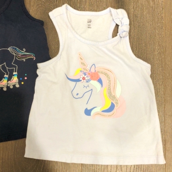 Gap tank tops- ALL 3!! EUC Girls 4T - Picture 4 of 4